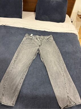 Levi's Women's Gray Straight-Leg Button-Fly Jeans